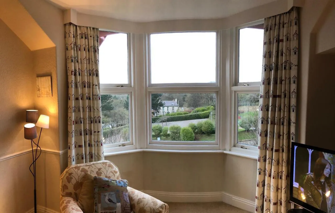 White Acre Apartment Scarborough
